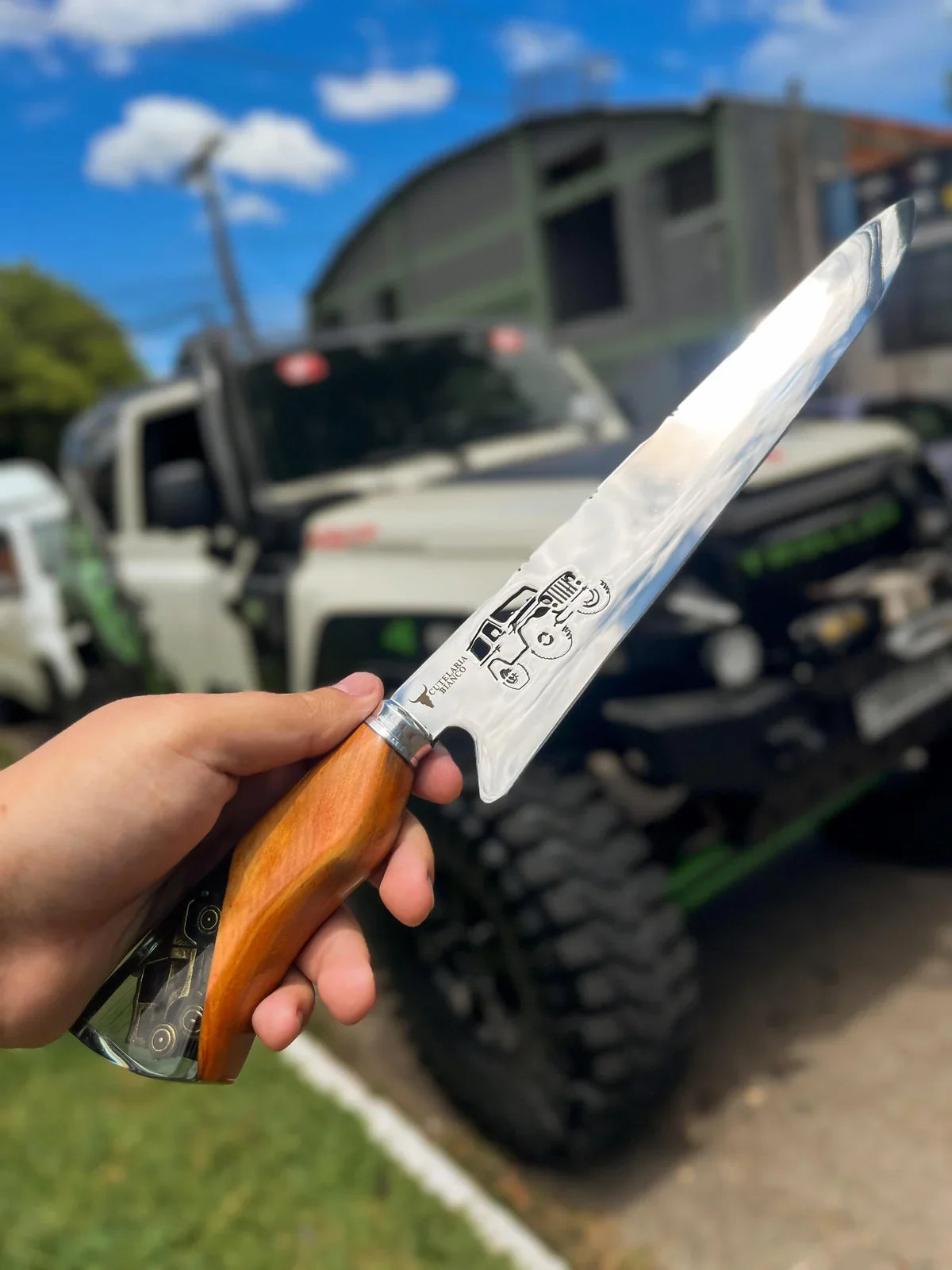 Spezielles Jeep-Klingenmesser